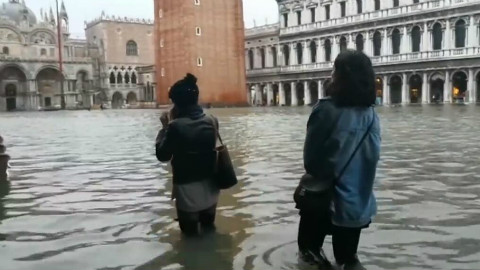 意大利威尼斯水位上涨 真的成了“水城”